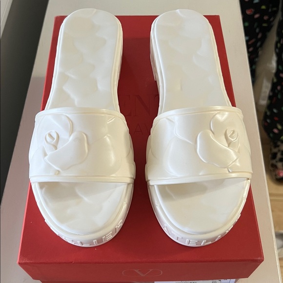 Valentino Garavani Shoes - Valentino Garavani Atelier Rose Slides NIB